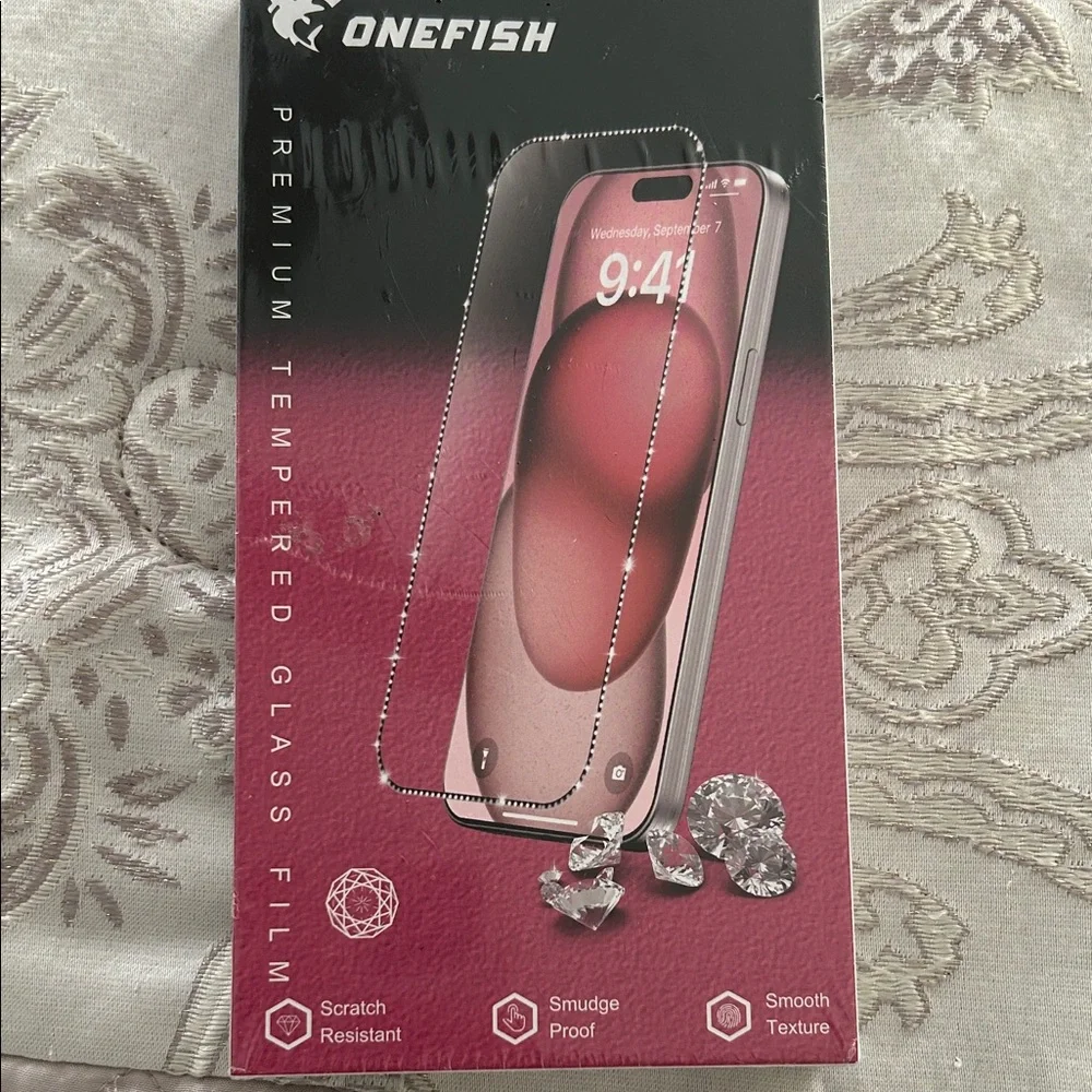 NWT Clear with Bling rhinestones Tempered Glass Screen Protector